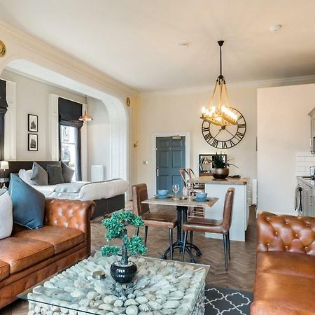 The Heaton At Claremont Serviced Apartments Лийдс Екстериор снимка