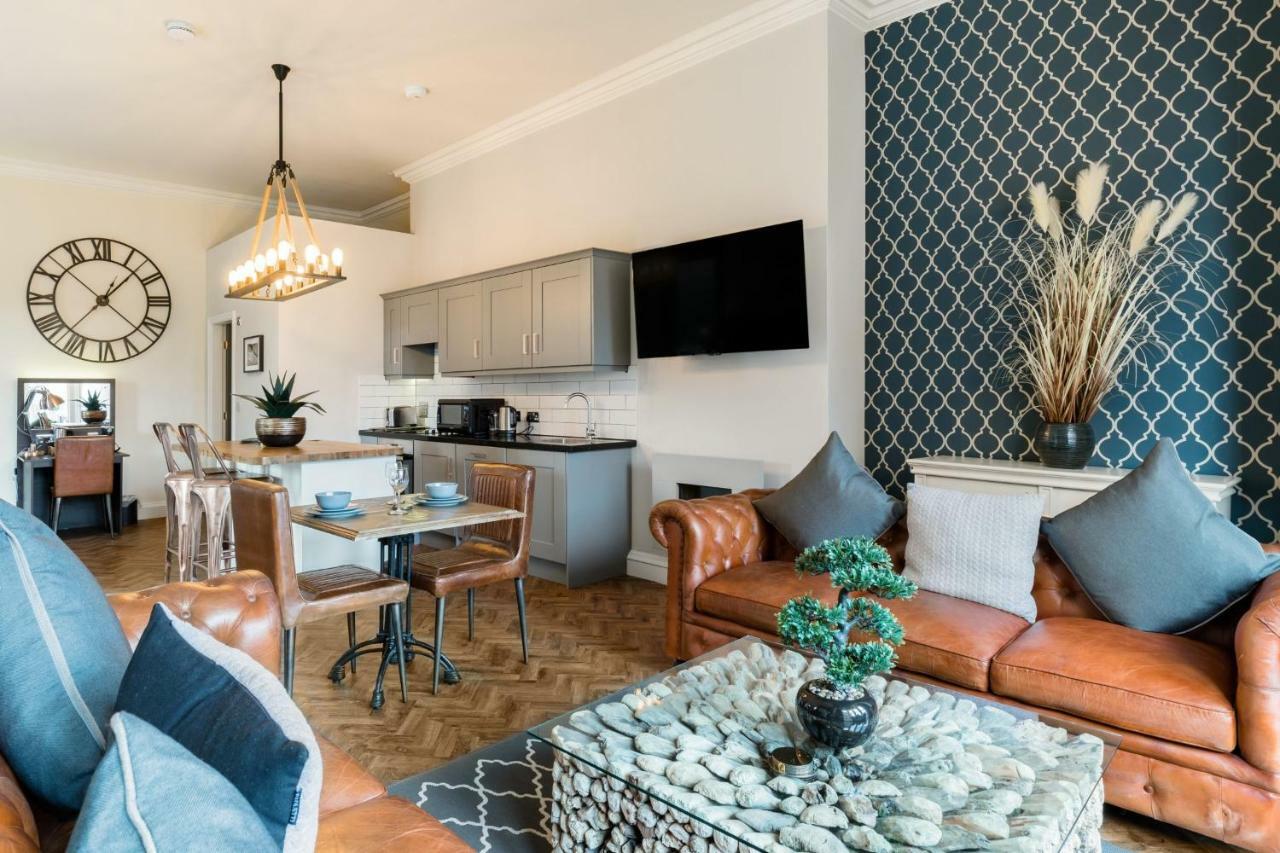 The Heaton At Claremont Serviced Apartments Лийдс Екстериор снимка