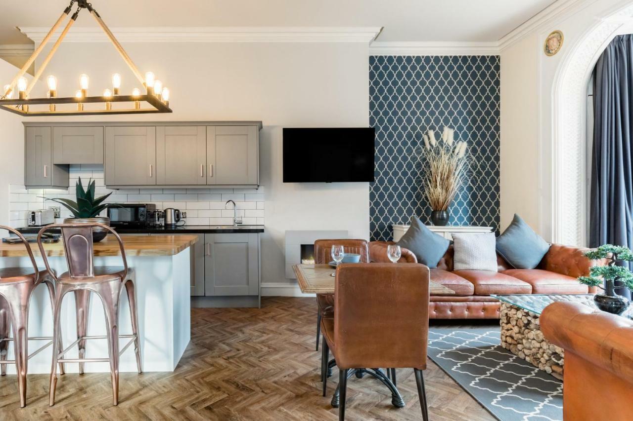 The Heaton At Claremont Serviced Apartments Лийдс Екстериор снимка